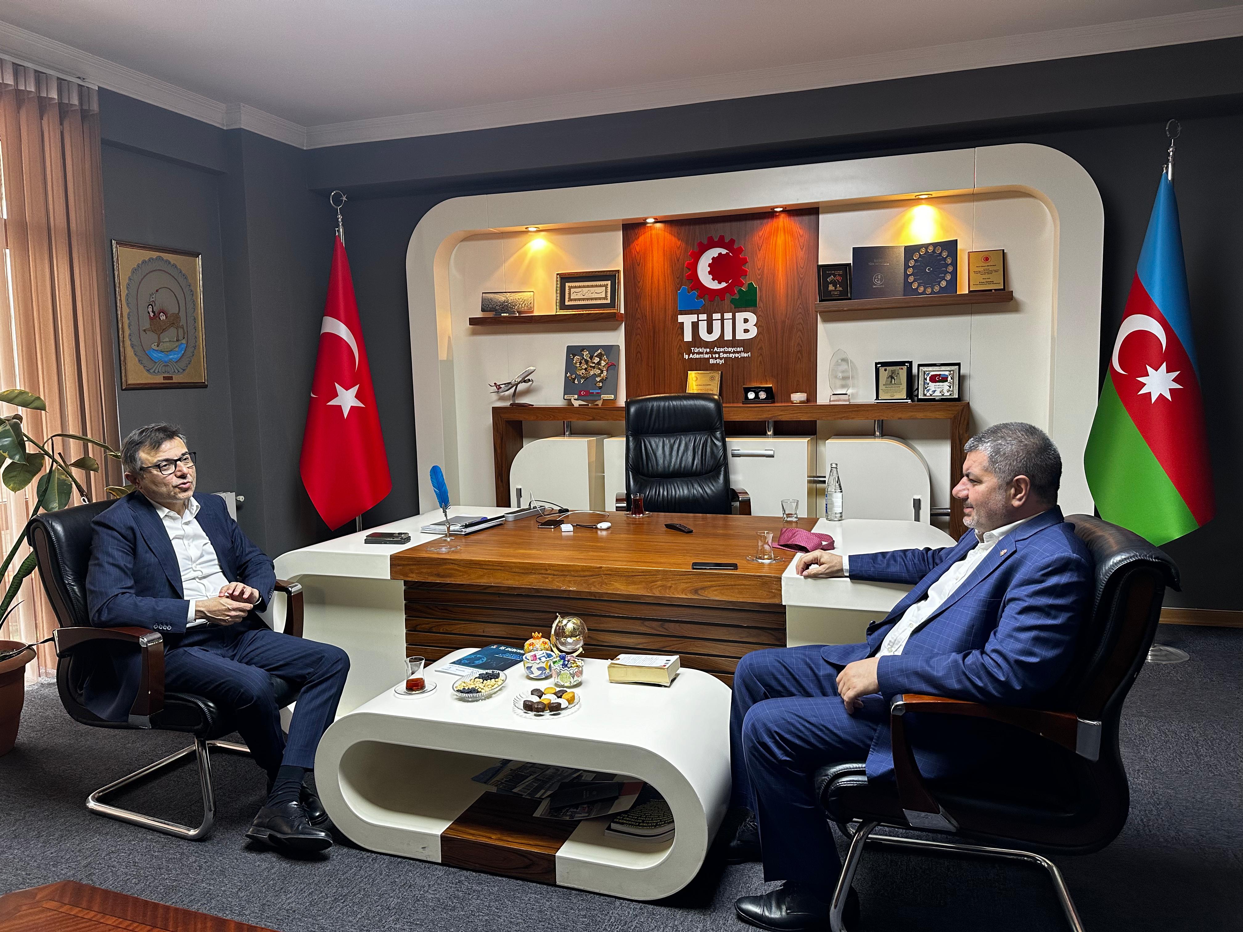 Türkiyə Respublikası Prezidentinin Maliyyə ofisinin rəhbəri Prof.Dr.Göksel Aşan TÜİB ofisini ziyarət edib.